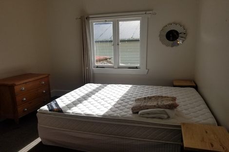 Photo of property in 14 Lake Road, Devonport, Auckland, 0624