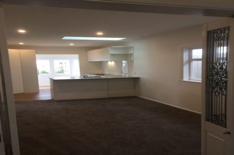 Photo of property in 83 Ross Street, Kilbirnie, Wellington, 6022