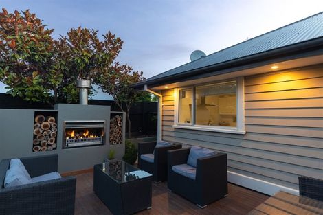 Photo of property in 84 Trafalgar Street, St Albans, Christchurch, 8014