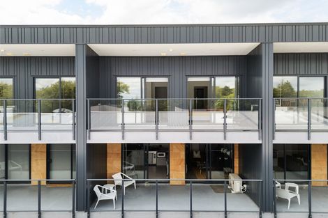 Photo of property in 9/13 Vialou Street, Hamilton Central, Hamilton, 3204