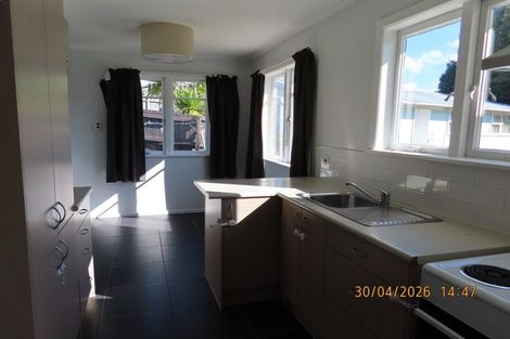 Photo of property in 39 Mcclintock Road, Massey, Auckland, 0614