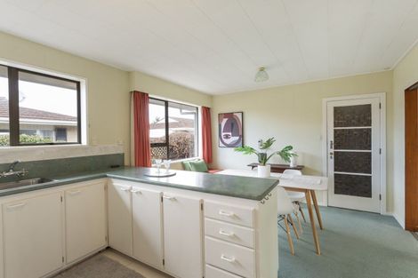 Photo of property in 27 Queens Drive, Saint Kilda, Dunedin, 9012