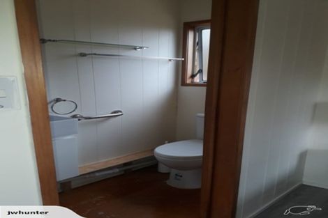 Photo of property in 7 Sea Vista Avenue, Beach Haven, Auckland, 0626