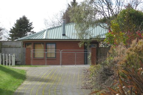 Photo of property in 33 Marina Terrace, Kinloch, Taupo, 3377