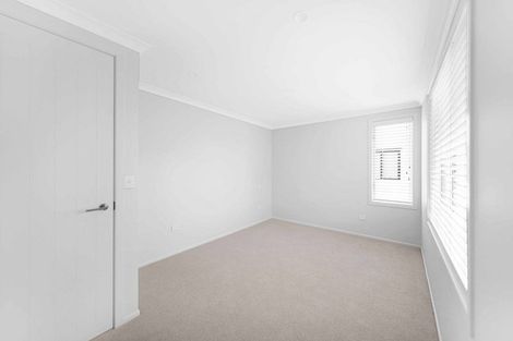 Photo of property in 6 Tiaki Lane, Karaka, Papakura, 2113