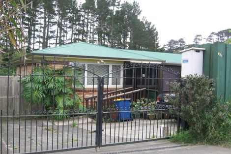 Photo of property in 631 Swanson Road, Swanson, Auckland, 0612