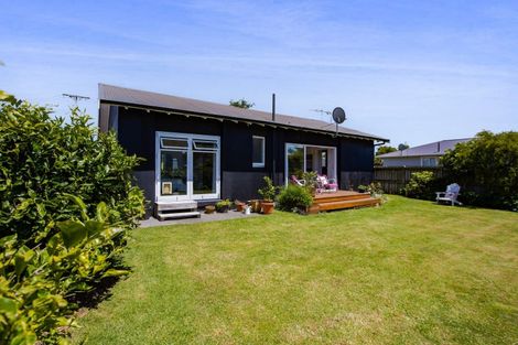 Photo of property in 187 Brooklands Road, Vogeltown, New Plymouth, 4310