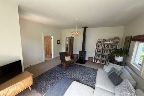 Photo of property in 12 Matipo Street, Eastbourne, Lower Hutt, 5013