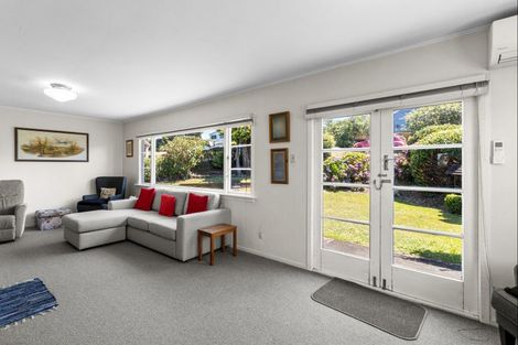 Photo of property in 101 Clawton Street, Westown, New Plymouth, 4310
