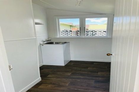 Photo of property in 37 Flockton Street, Mairehau, Christchurch, 8013