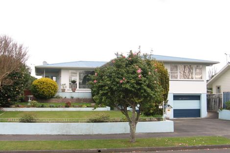 Photo of property in 6 Heatley Avenue, Hokowhitu, Palmerston North, 4410