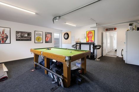 Photo of property in 2 Taioma Close, Papamoa, 3118