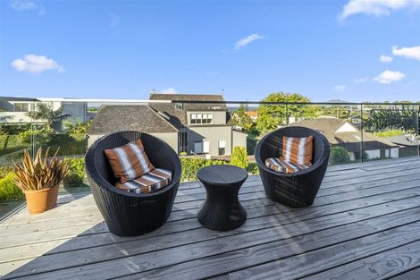 Photo of property in 1/5 Brown Street, Hauraki, Auckland, 0622