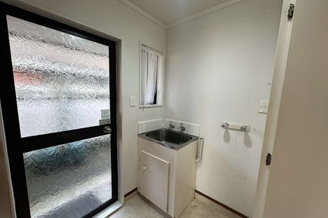 Photo of property in 52 Mcparland Street, Ebdentown, Upper Hutt, 5018