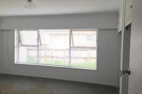 Photo of property in 1/240 Forrest Hill Road, Forrest Hill, Auckland, 0620