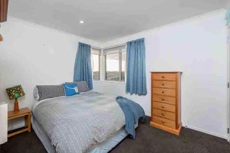 Photo of property in 63b Westgate Drive, Massey, Auckland, 0614