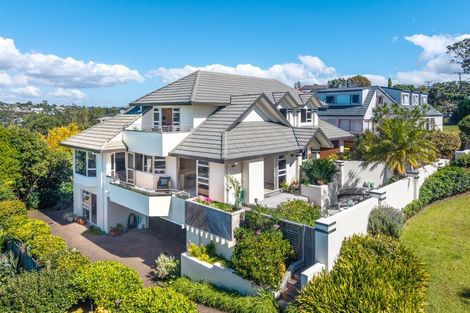 Photo of property in 1 Page Point, Mellons Bay, Auckland, 2014