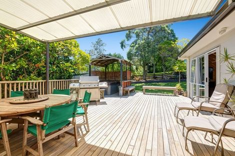 Photo of property in 28 Gilshennan Valley, Red Beach, 0932