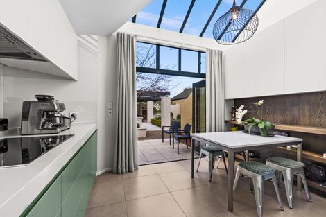 Photo of property in 100 Kopanga Road, Havelock North, 4130