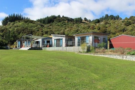 Photo of property in 45 Falconer Road, Pohara, Takaka, 7183