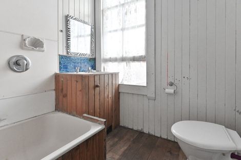 Photo of property in 415 Lascelles Street, Saint Leonards, Hastings, 4120