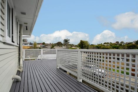 Photo of property in 2 Zion Road, Birkenhead, Auckland, 0626