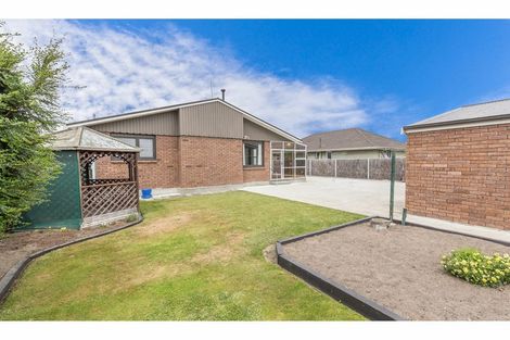 Photo of property in 6 Strathfield Avenue, Dallington, Christchurch, 8061