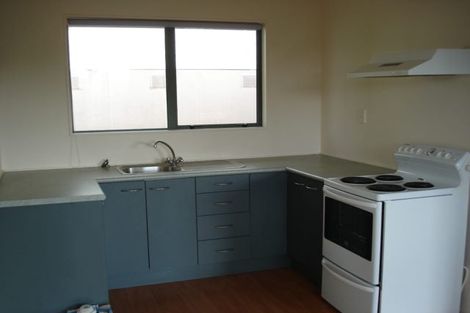 Photo of property in 5 Arlette Place, Massey, Auckland, 0614