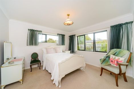 Photo of property in 12 Barnett Drive, Marton, 4710