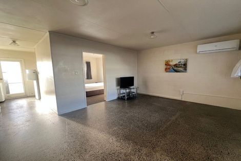 Photo of property in 10 Central Avenue, Avenues, Whangarei, 0110