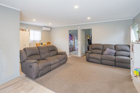 Photo of property in 66 Robinson Road, Whitianga, 3510