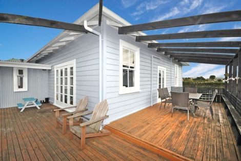 Photo of property in 23 View Road, Waiuku, 2123