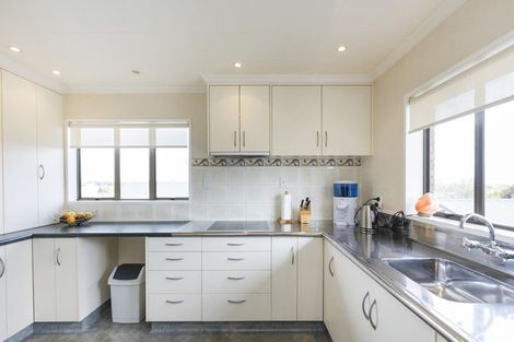 Photo of property in 30 Park View Avenue, Feilding, 4702