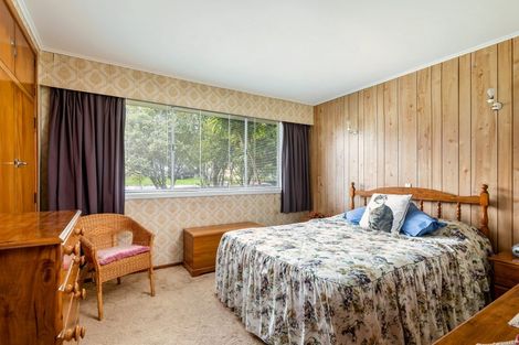 Photo of property in 1/73 Vodanovich Road, Te Atatu South, Auckland, 0610