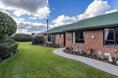 Photo of property in 16 Matthews Street, Kaiapoi, 7630