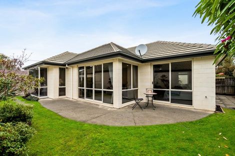 Photo of property in 2/35 Merrin Street, Avonhead, Christchurch, 8042