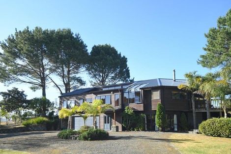 Photo of property in 821 Matarangi Drive, Matarangi, Whitianga, 3592