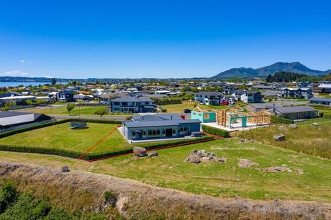 Photo of property in 43 Victory Drive, Wharewaka, Taupo, 3330