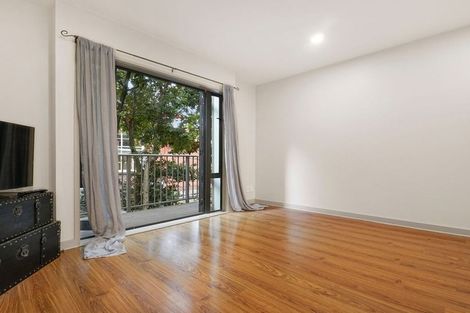 Photo of property in 8 Dovedale Place, Parnell, Auckland, 1010