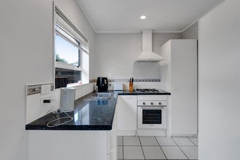 Photo of property in 180 Parklands Avenue, Bell Block, New Plymouth, 4312