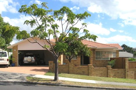 Photo of property in 30 Vermeer Place, West Harbour, Auckland, 0618