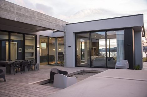 Photo of property in 26 Kuiwai Drive, Rainbow Point, Taupo, 3330