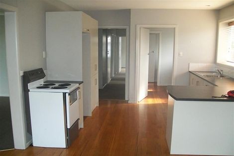 Photo of property in 35 Greendale Avenue, Avonhead, Christchurch, 8042