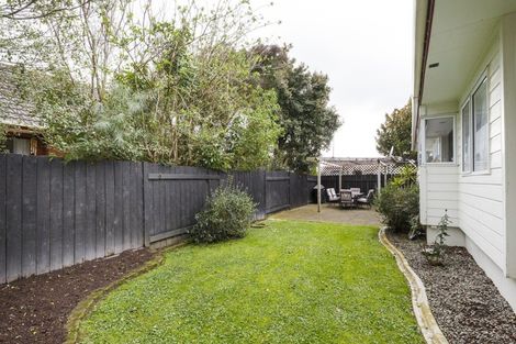 Photo of property in 25 Dalfield Place, Highbury, Palmerston North, 4412