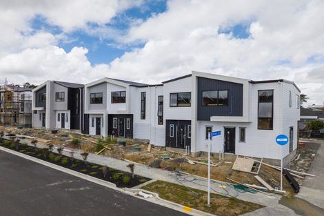 Photo of property in 10 Balthazar Road, Kumeu, 0810