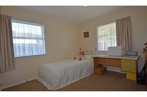 Photo of property in 49 Holyoake Crescent, Kawerau, 3127