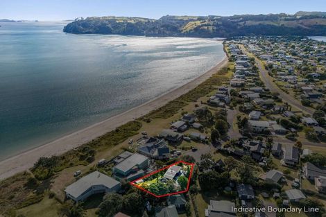 Photo of property in 6 Endeavour Place, Cooks Beach, Whitianga, 3591