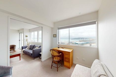 Photo of property in Grosvenor Flats, 19 Cottleville Terrace, Thorndon, Wellington, 6011