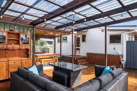 Photo of property in 122 Potae Avenue, Lytton West, Gisborne, 4010