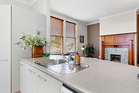 Photo of property in 38 Todman Street, Brooklyn, Wellington, 6021